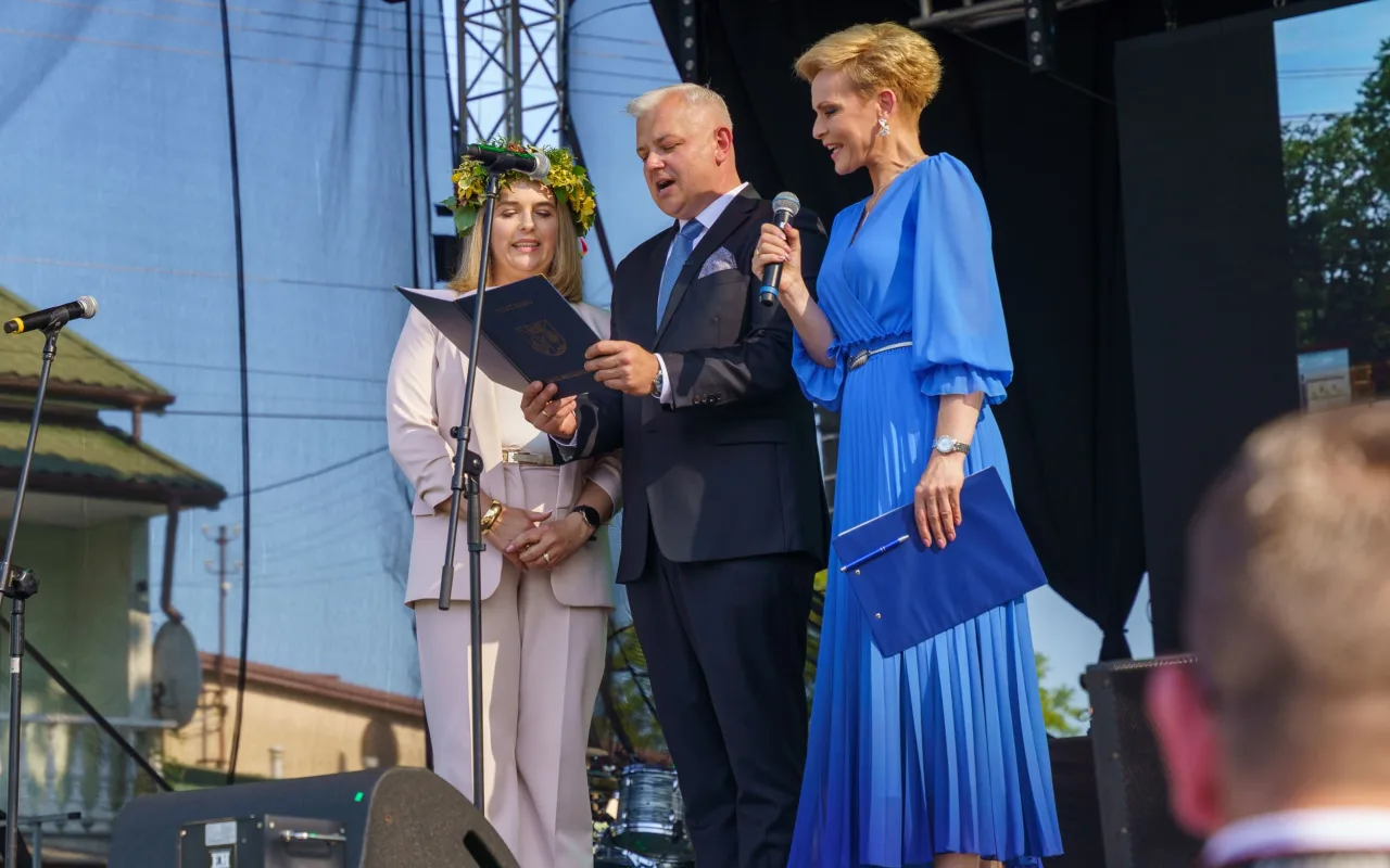 Wielki korowód przeszedł przez Lipce Reymontowskie. Zobacz zdjęcia z Dnia Reymonta 2026! — zdjęcie 40 z 75
