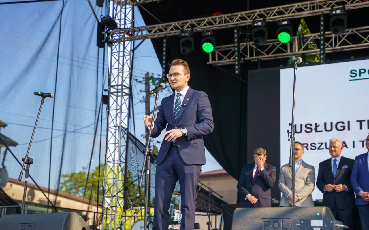 Wielki korowód przeszedł przez Lipce Reymontowskie. Zobacz zdjęcia z Dnia Reymonta 2026! — zdjęcie 47 z 75