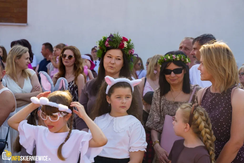 Wielki korowód przeszedł przez Lipce Reymontowskie. Zobacz zdjęcia z Dnia Reymonta 2026! 5 dnia reymonta 2026 52 z 75 1024x683 watermarked large