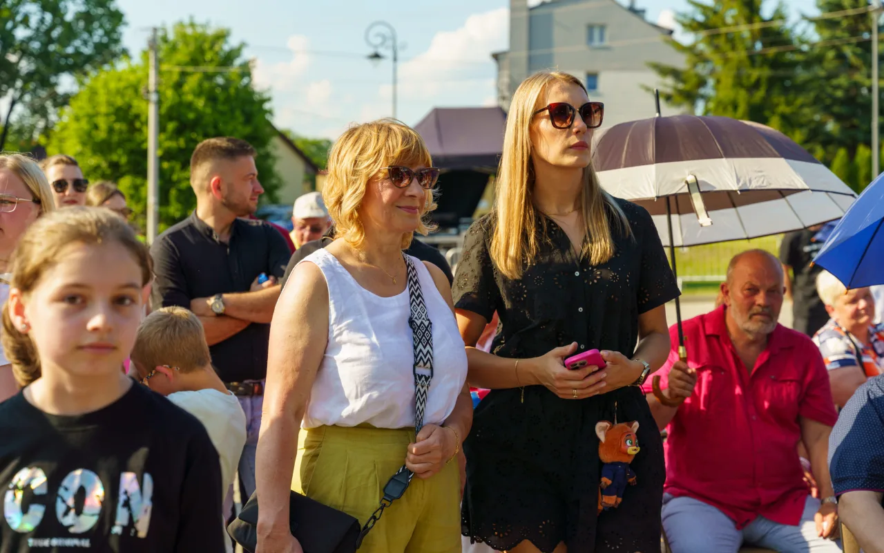 Wielki korowód przeszedł przez Lipce Reymontowskie. Zobacz zdjęcia z Dnia Reymonta 2026! — zdjęcie 62 z 75
