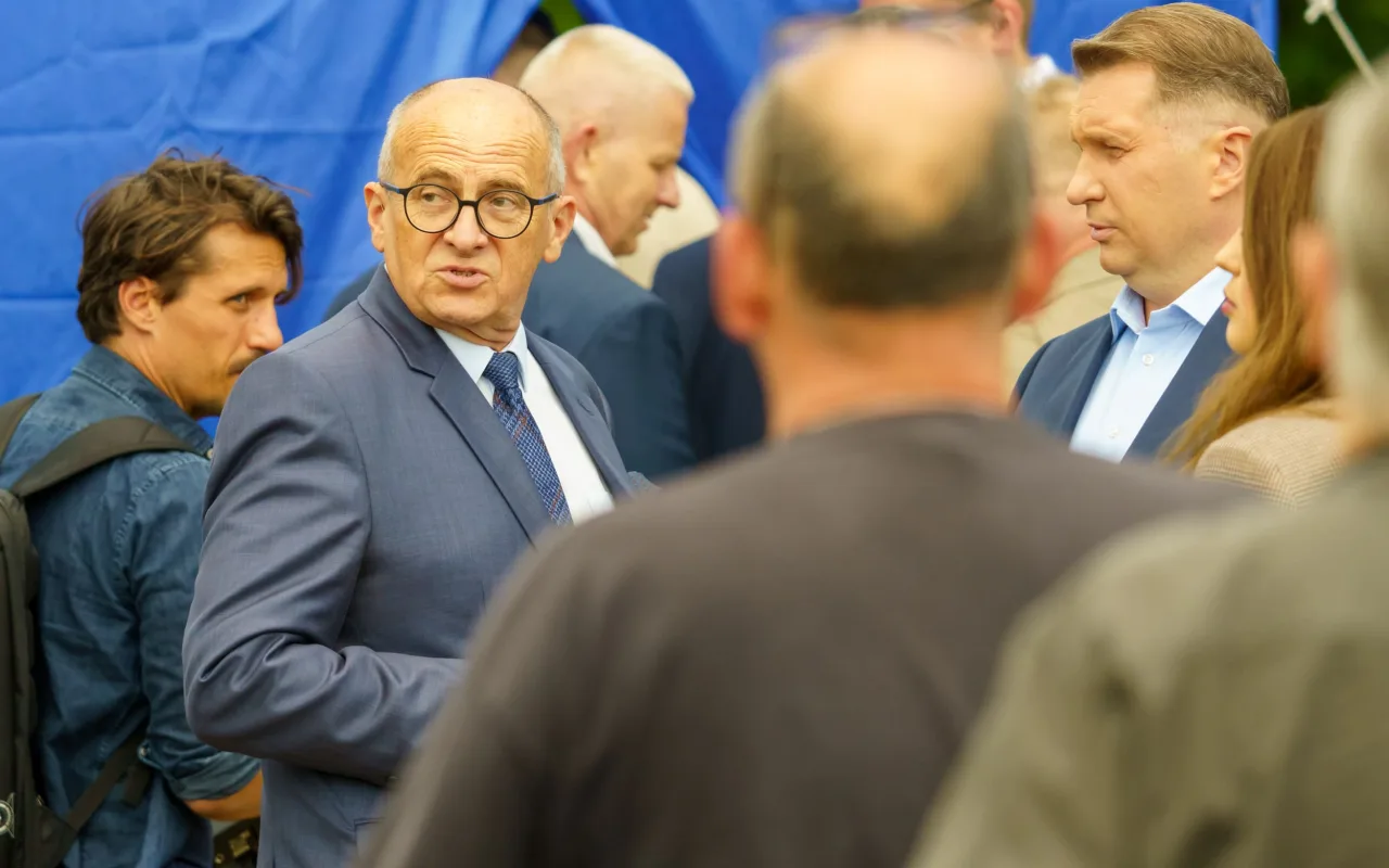 Jarosław Kaczyński i Przemysław Czarnek w gminie Maków. Zobacz relację — zdjęcie 20 z 79