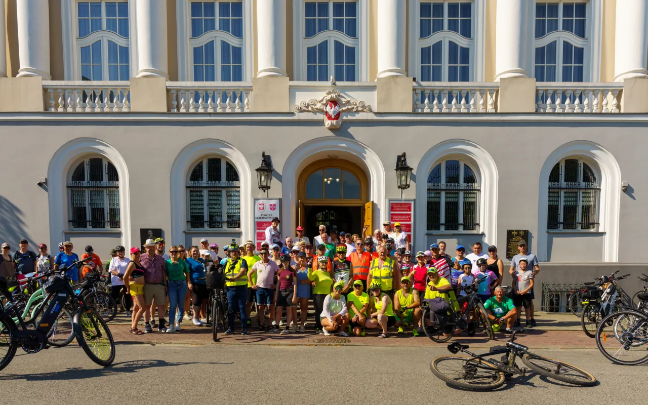 [ZDJĘCIA] Powiatowy Rajd Lata 2026 za nami. Upał nie zniechęcił rowerzystów