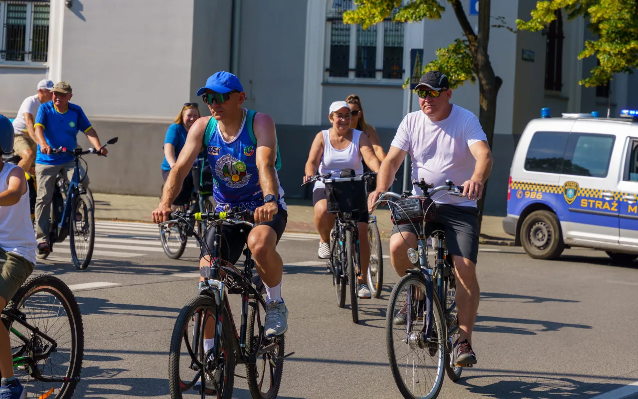[ZDJĘCIA] Powiatowy Rajd Lata 2026 za nami. Upał nie zniechęcił rowerzystów — zdjęcie 46 z 102
