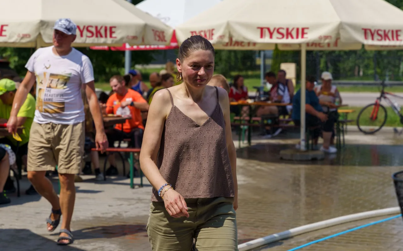 [ZDJĘCIA] Powiatowy Rajd Lata 2026 za nami. Upał nie zniechęcił rowerzystów — zdjęcie 94 z 102