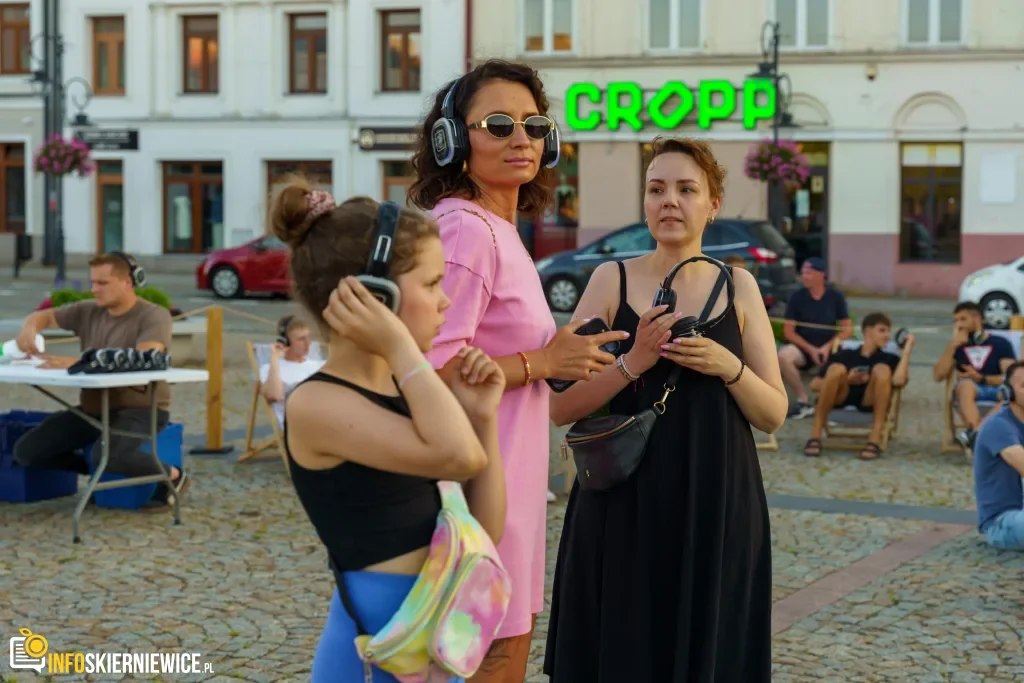 skierniewice bawily sie na music square 2 z 52 1024x683 watermarked large