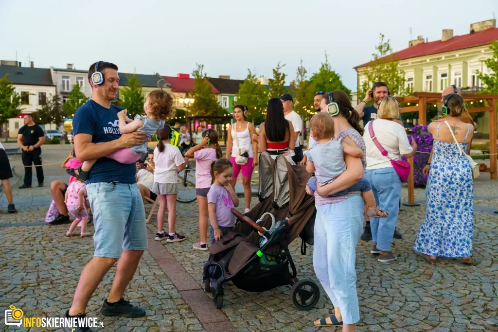 skierniewice bawily sie na music square 32 z 52 1024x683 watermarked large
