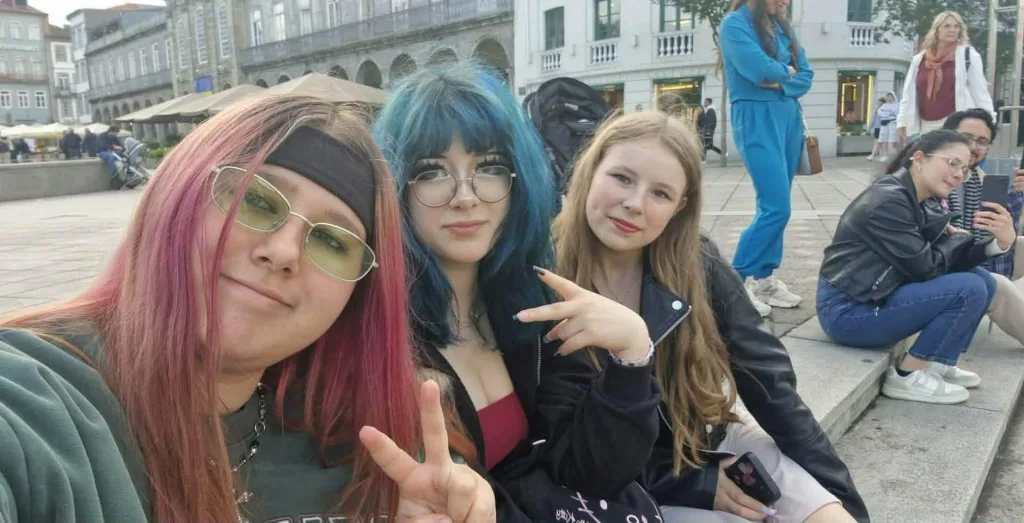„Nie było lania wody, wsiedliśmy do koparek". Uczniowie skierniewickiej budowlanki o zderzeniu z rynkiem pracy w Europie 39 whatsapp image 2026 06 09 at 12 39 25 6