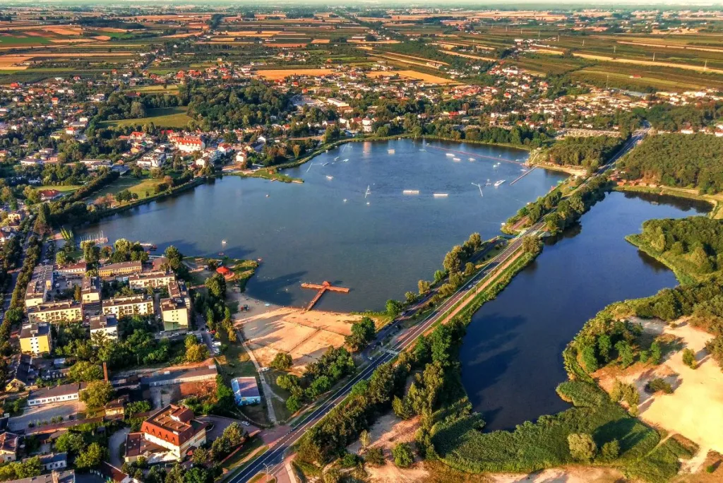 Zalew Mrożyczka w Głownie - kąpielisko i plaża Gdzie nad wodę Skierniewice