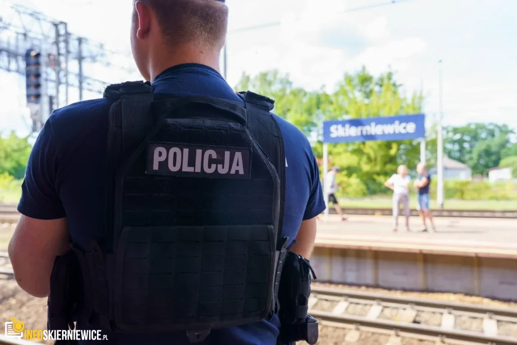 Nowoczesne Pociągi Na Torach. Pesa Elf 3.0 W Skierniewicach I Historyczna Wizyta Ministra 44