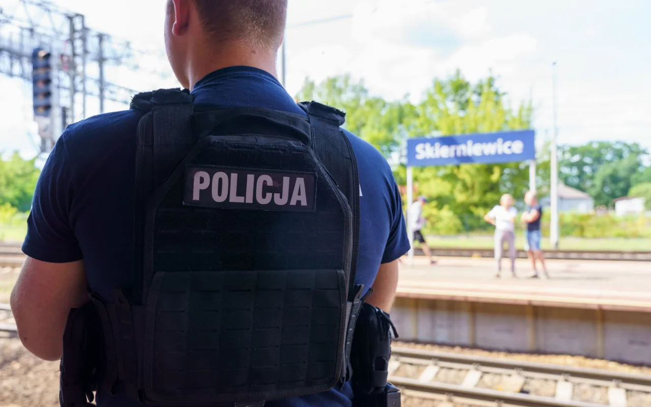Nowoczesne pociągi na torach. Pesa Elf 3.0 w Skierniewicach i historyczna wizyta ministra — zdjęcie 44 z 75