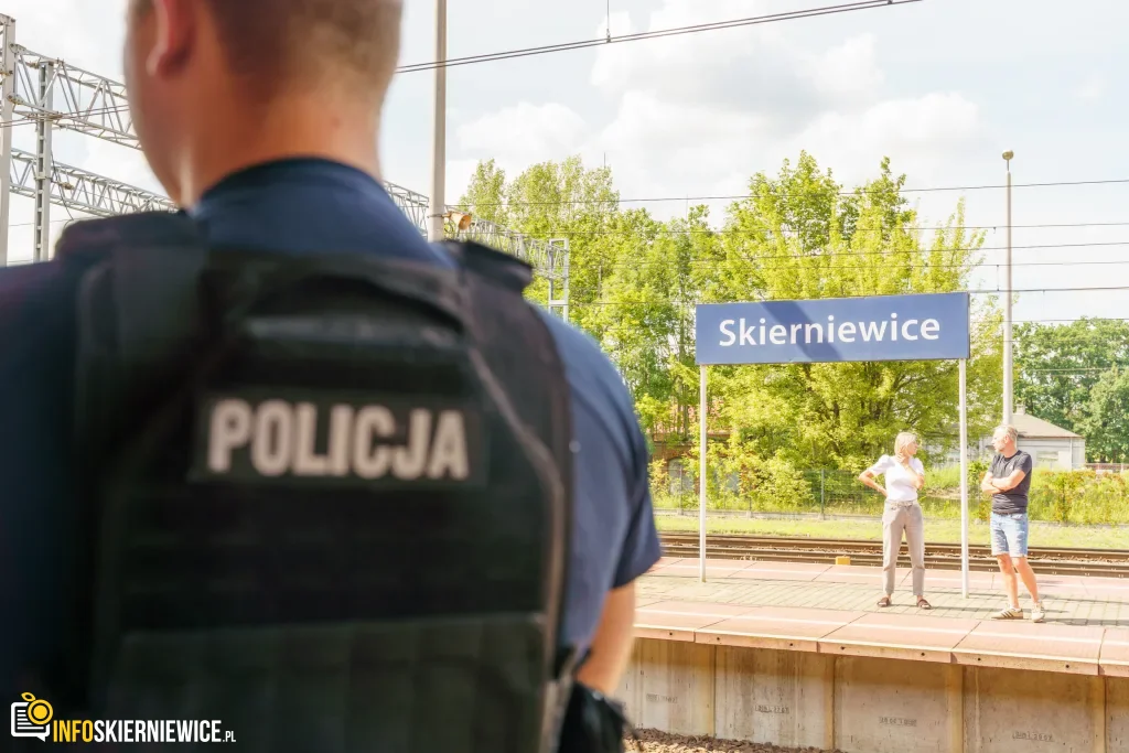 Nowoczesne Pociągi Na Torach. Pesa Elf 3.0 W Skierniewicach I Historyczna Wizyta Ministra 45