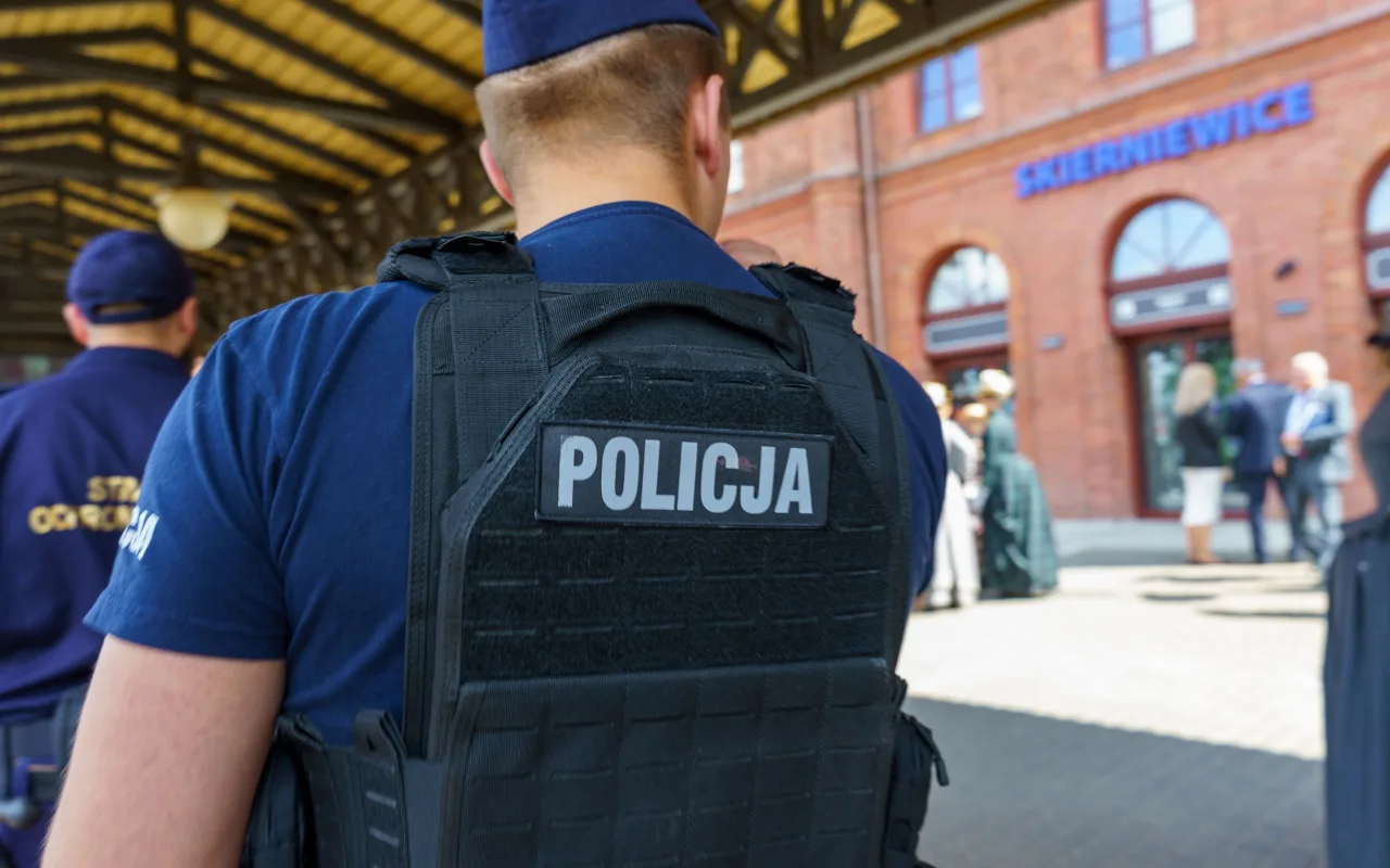 Nowoczesne pociągi na torach. Pesa Elf 3.0 w Skierniewicach i historyczna wizyta ministra — zdjęcie 8 z 75
