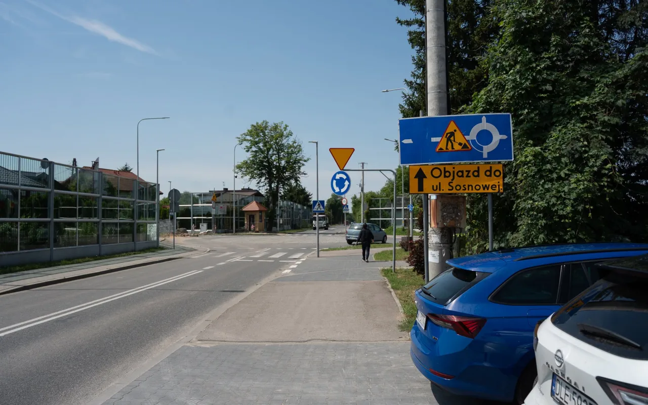 Nowy odcinek ulicy Nowomiejskiej już w asfalcie. Szykują się duże zmiany dla kierowców — zdjęcie 3 z 10
