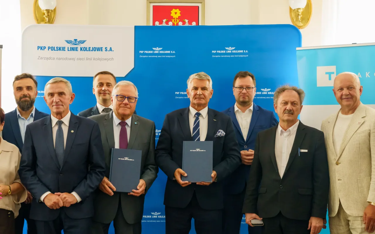 Rewolucja dla pasażerów ze Skierniewic i Mszczonowa! Pociągi wracają na tę trasę po 25 latach — zdjęcie 17 z 20