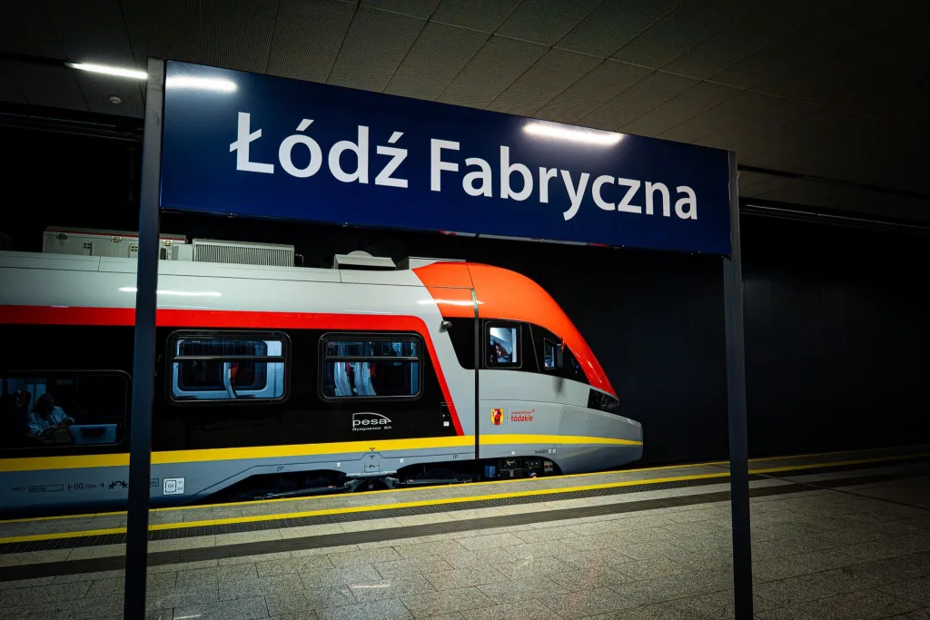 Pojedź nowym pociągiem ŁKA do Skierniewic za 0 zł 1
