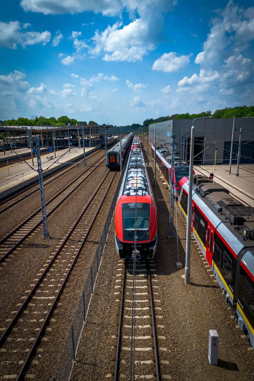 Pojedź nowym pociągiem ŁKA do Skierniewic za 0 zł 3
