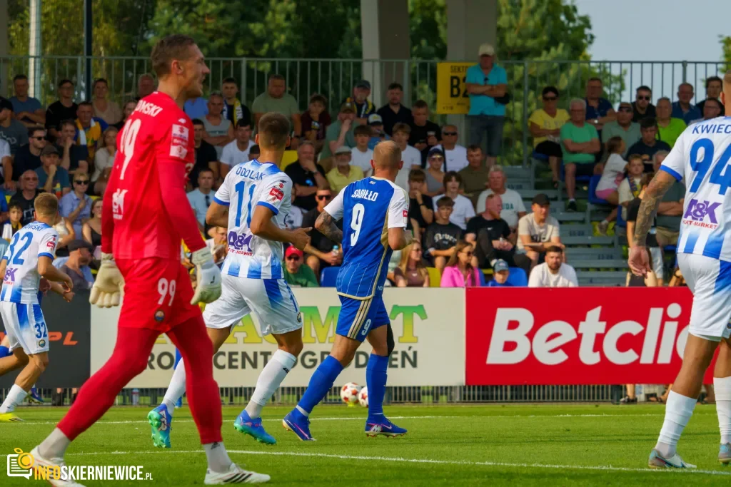 Unia Skierniewice – Stal Mielec (11 z 65)