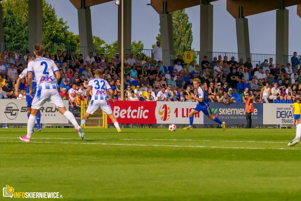 Unia Skierniewice – Stal Mielec (2 z 65)