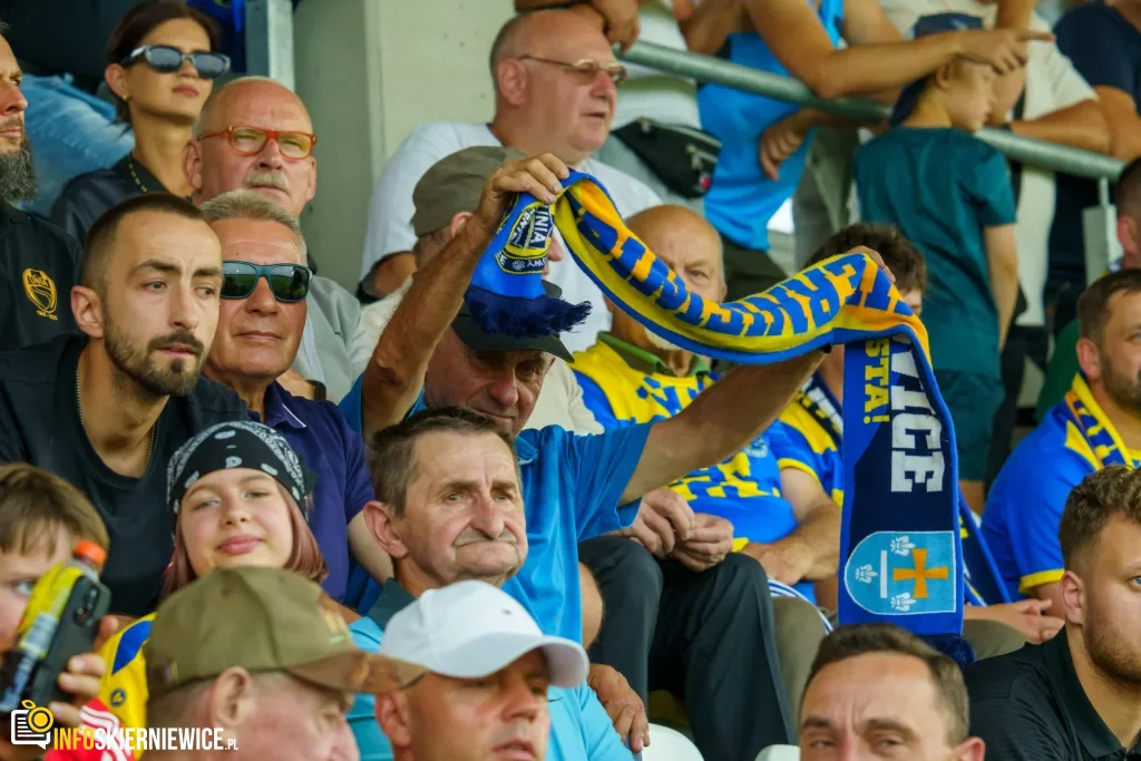 Unia Skierniewice – Stal Mielec (28 z 65)